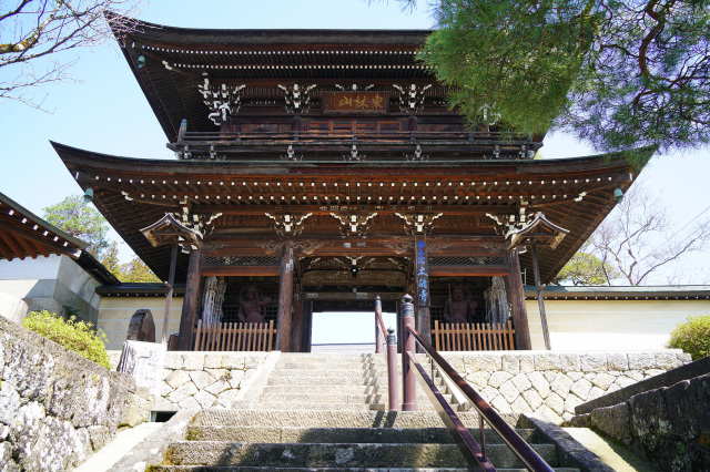 大雄寺山門（日本遺産構成文化財）