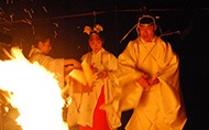 櫻山八幡宮 御神火祭